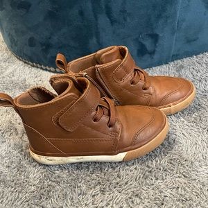 Two pair toddler boys 8C boot/slides